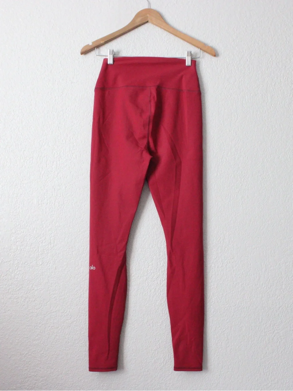 ALO Yoga High Waisted Ripped Warrior Leggings